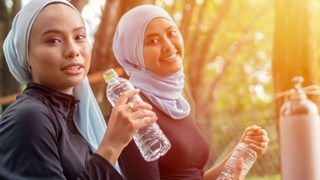 Hidrasi & Imuniti: Bagaimana Air Mempengaruhi Kesihatan Anda Secara Menyeluruh