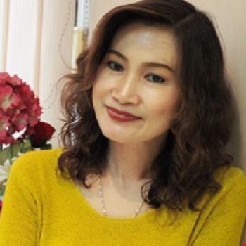 Preeyapa Sirilert     Line id: pree_siri